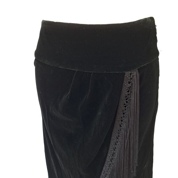 Kenneth Cole Black Velvet Fringe Midi Skirt Size 8 Dance Dressy Artsy Faux Wrap - Picture 2 of 9